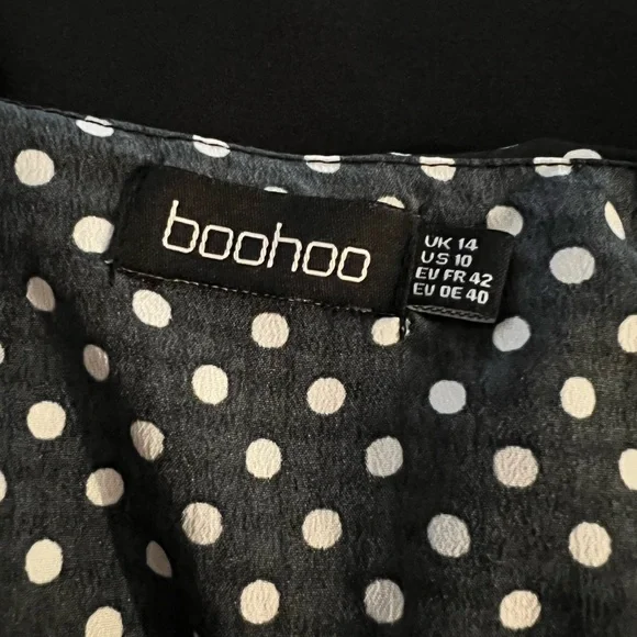 Boohoo Dress - Picture 9 of 9